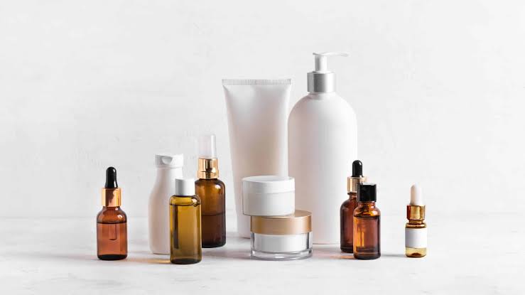 Why Ingredient Transparency Is Shaping the Future of Private Label Beauty Brands
