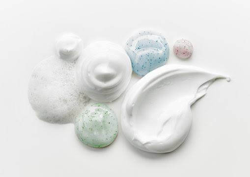 The Aesthetic of Hair Product Textures: How Texture Shapes Your Private Label Hair Care Brand